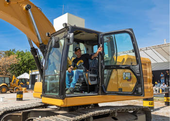 ELO NEWS Materia Operadores: as mãos que movem máquinas e constroem histórias