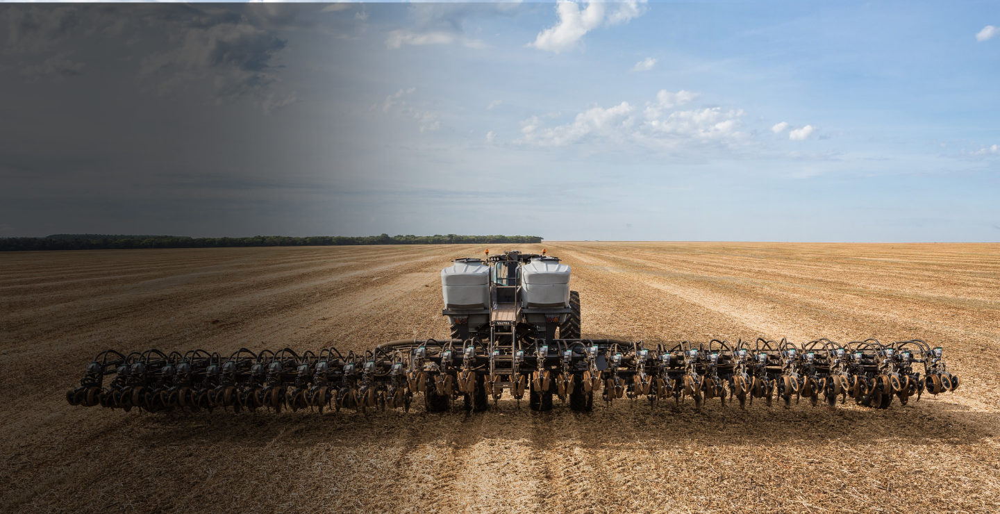 Plantadeira Momentum da Valtra ganha novas configurações e tecnologias para aumentar a produtividade no campo