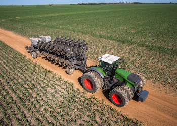 ELO NEWS Materia Histórias do campo: Sr. Alcindo e a força de uma família que cultiva o futuro