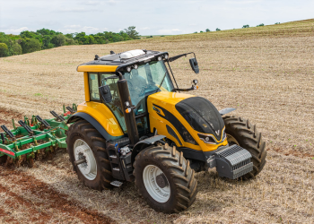Nova linha M5 da Valtra traz economia de combustível, conectividade e mais capacidade operacional 
